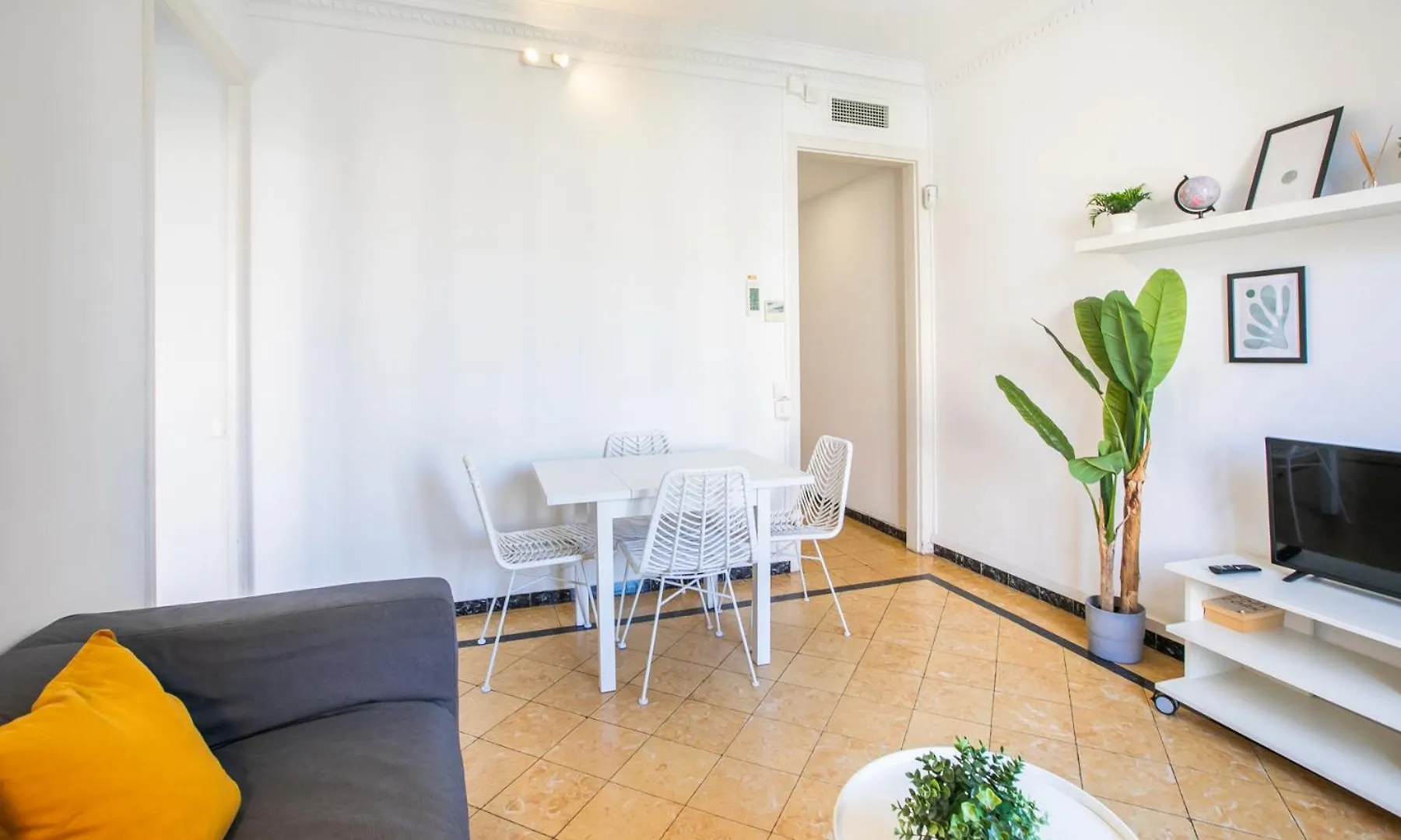 31Abpar1110 - Apartment In Paralelo Barcelone Espagne